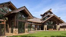 Каркасна технологія Timber Frame, надійно, дорого та надзвичайно красиво технологія