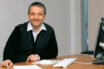предаде може