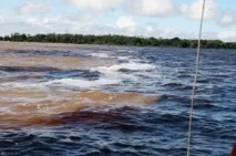 Води, що не змішуються, Чарівна планета води