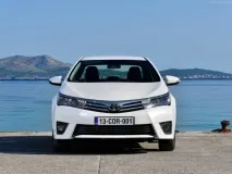 Нова Тойота Королла 2015-2016 фото ціна, технічні характеристики та тест драйв Toyota Corolla 11 2015-2016