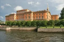 михайловски замъкът