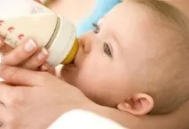 Чи можна пити грудне молоко дорослій людині грудне