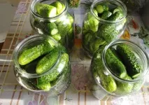 Огірки під закатку - покроковий рецепт з фото огірки