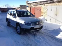 първи duster