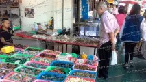 Ринок амулетів у Бангкоку - неперевершений за колоритом і кількістю всяких дрібничок Амулет ринок