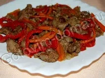 Салат з курячої печінки. салат