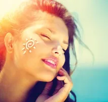 Сонцезахисна лінія SUNCARE від APIVITA – знайди засіб для себе (ФОТО) apivita
