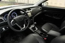Тест-драйв Hyundai Solaris 2014 та LIFAN Solano 2016 hyundai