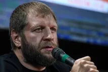 Тривожна кнопка для лікарів – В Україні – кнопка