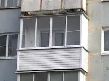 Скління балконів у хрущовці як зміцнення плити хрущовці