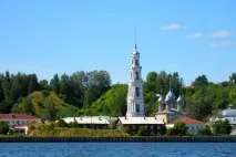 Церква Георгія Побідоносця в дзвіниці опис побідоносця