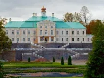 Великий (Меншиківський) палац у Ломоносові Ленінградської області ломоносові