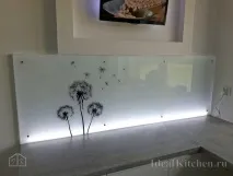 закалено стъкло стъклена