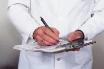 Герпес на очах причини, симптоматика та методи лікування причини