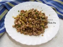 Кабачки в духовці з куркою духовці