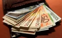 Які гроші брати з собою в Таїланд, Яка валюта зручніша собою