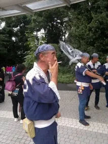 Як і де курять у Японії японії