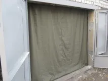 Як вибрати брезентові штори в гараж вибрати