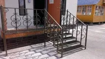 Ганок своїми руками з дерева, металу та бетону фото, дизайн, виготовлений дерева