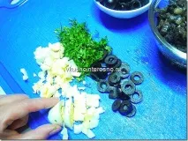 копър магданоз маслини чаена лъжичка
