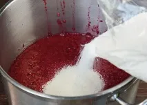 малиново вино