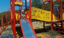 Дитина на прогулянці як поводитися мамі безбаштового хлопчика поводитися