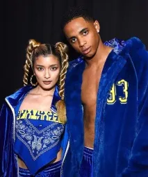 Репер Snoop Dogg та Joyrich випустили спільну колекцію одягу joyrich