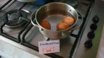 Як приготувати салат з баклажанів з помідорами і часником. салат