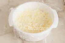 Салат з волоськими горіхами та куркою. куркою