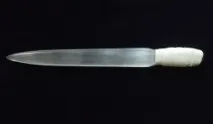 камък