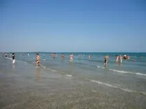 Самостійно на Венеціанський міський пляж – на острів Лідо у липні 2012 року. самостійно