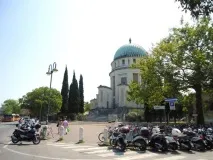 Самостійно на Венеціанський міський пляж – на острів Лідо у липні 2012 року. острів