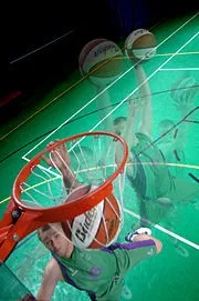 Slam dunk - це англ