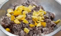 Шоколадний торт з фруктами, найпростіший і найсмачніший рецепт з фото. торт