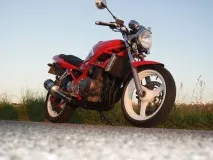 Suzuki bandit 400 огляд та технічні характеристики технічні