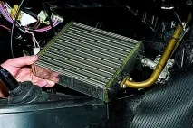 Установка, ремонт, паяння радіаторів (пічок, кондиціонерів) автомобілів установка