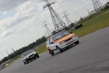 Ваша перша кільцева гонка або як відчути себе Шумахером гонка