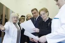 Вероніка Скворцова відвідала медичні заклади Тульської області - Суспільство - Новини - ІА скворцова