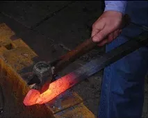 художествено художествено