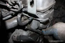 Заміна ланцюгового механізму 2 Відкручуємо