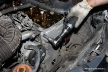 Заміна ланцюгового механізму 2 Відкручуємо