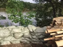 първата язовир