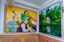 Живе казка у під’їзді, або Незвичайні під’їзди їзді