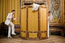 залів