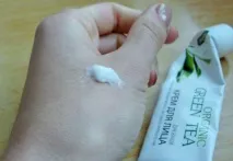 Некорисний Bioluxe Organic Green Tea Денний крем для обличчя відгуки bioluxe