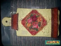 Декупаж досточки з використанням аквалаку дошку