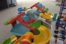 Іграшки для хвилястих папуг, фото та відео іграшки