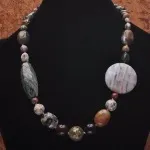 подходящи камъни