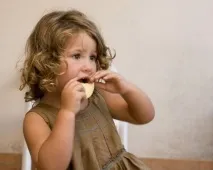 ЯК і чим годувати дитину в піст годувати