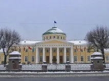 Класицизм в архітектурі України україни